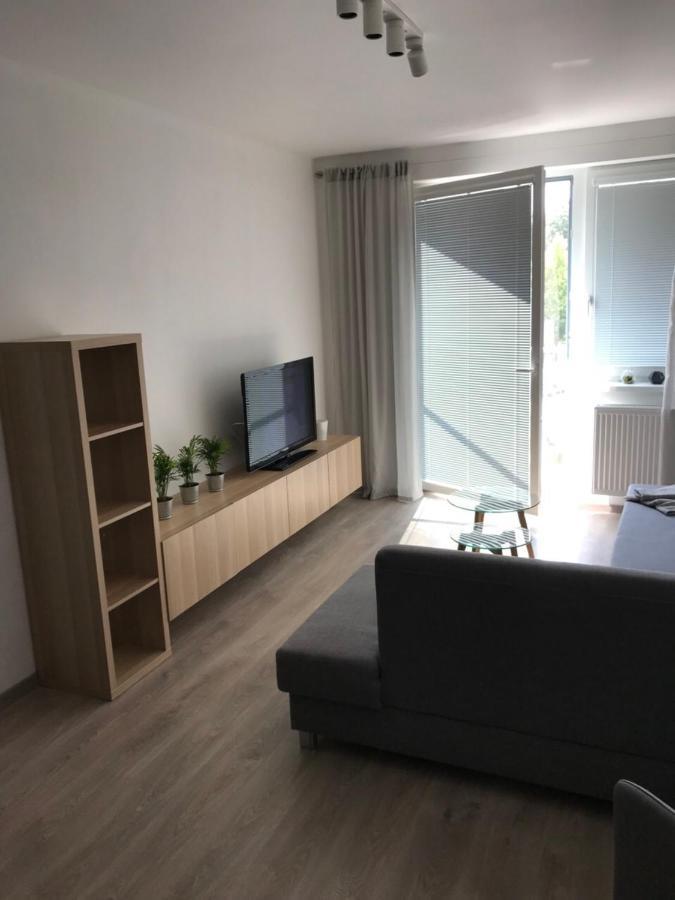Samorin Modern Apartmens Private Parking - Air Conditioning מראה חיצוני תמונה